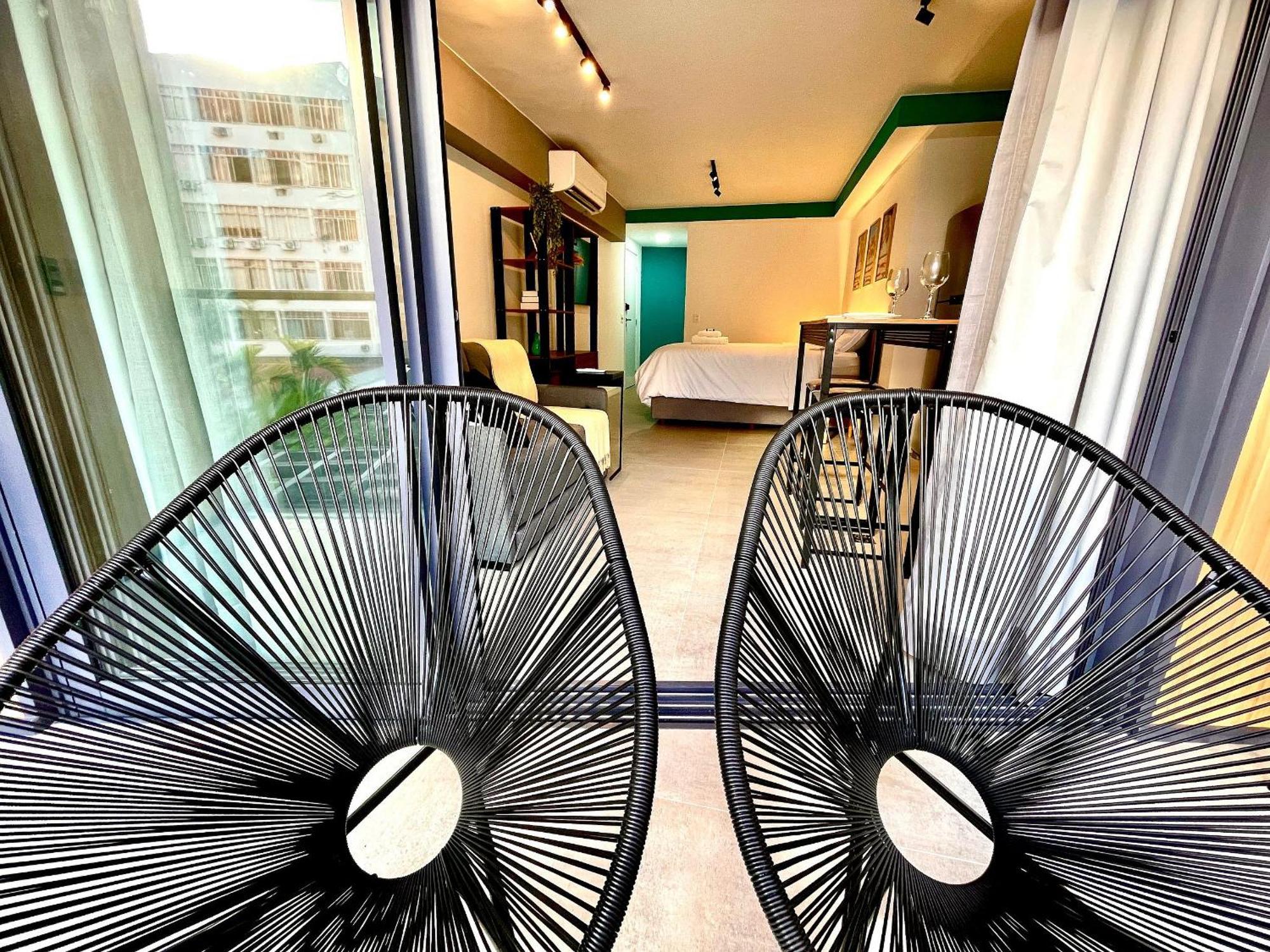 Apartamento Leblon - Moderno Com Piscina E Academia.