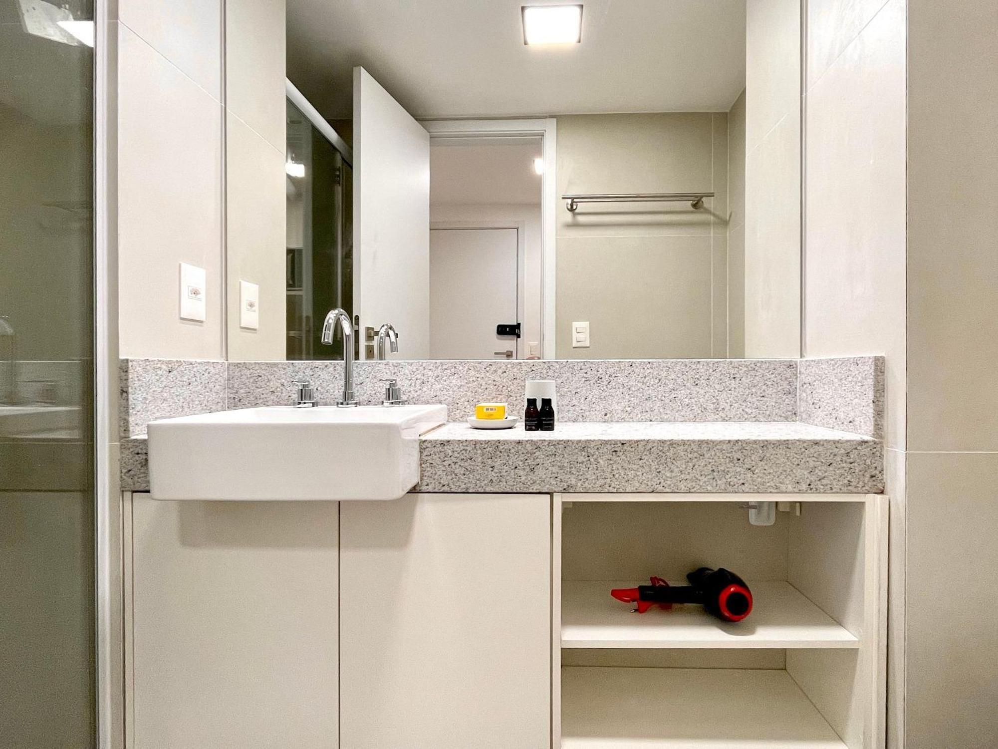 Apartamento Leblon - Moderno Com Piscina E Academia. Río de Janeiro