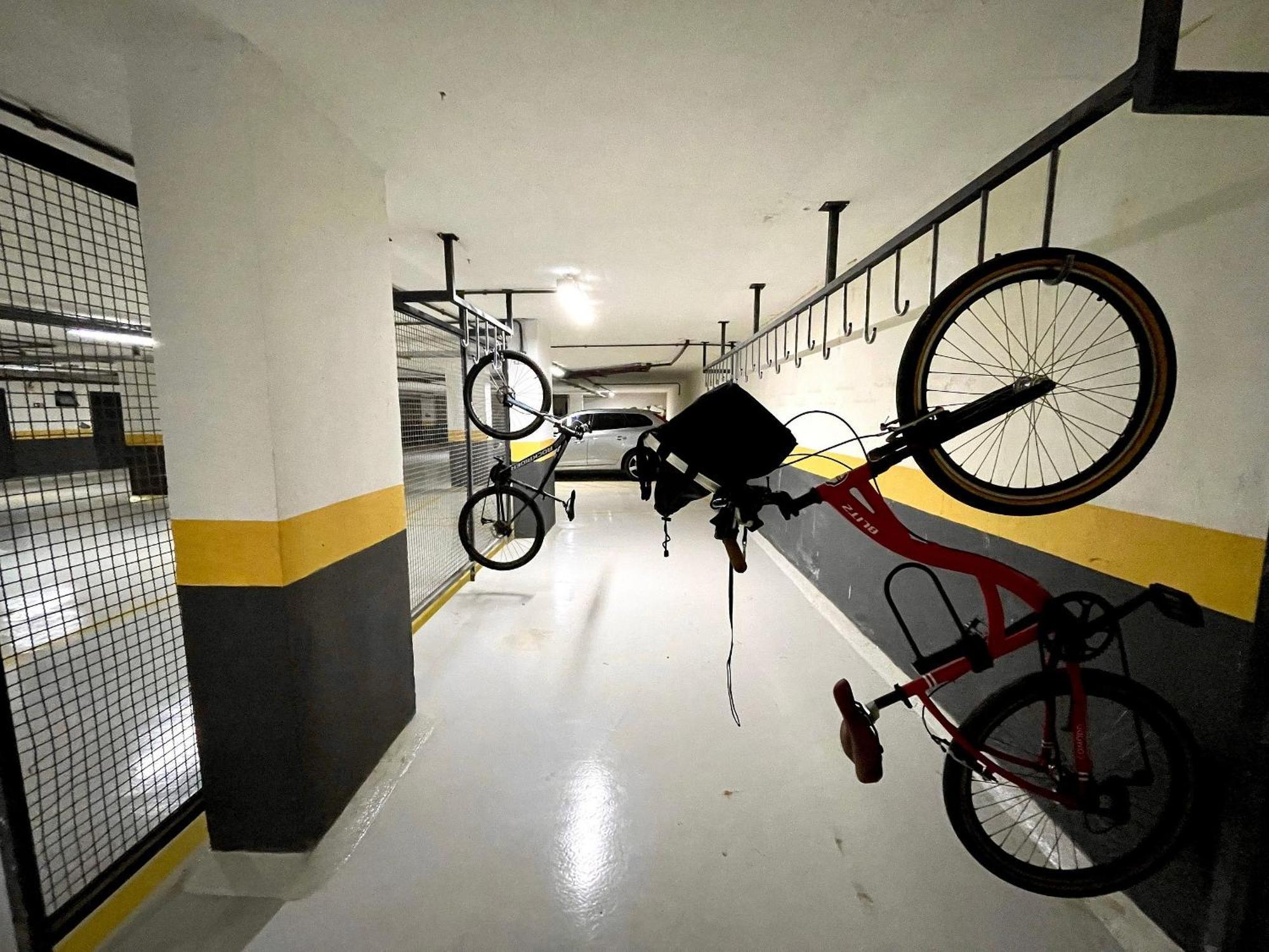 Leblon - Moderno Com Piscina E Academia.
