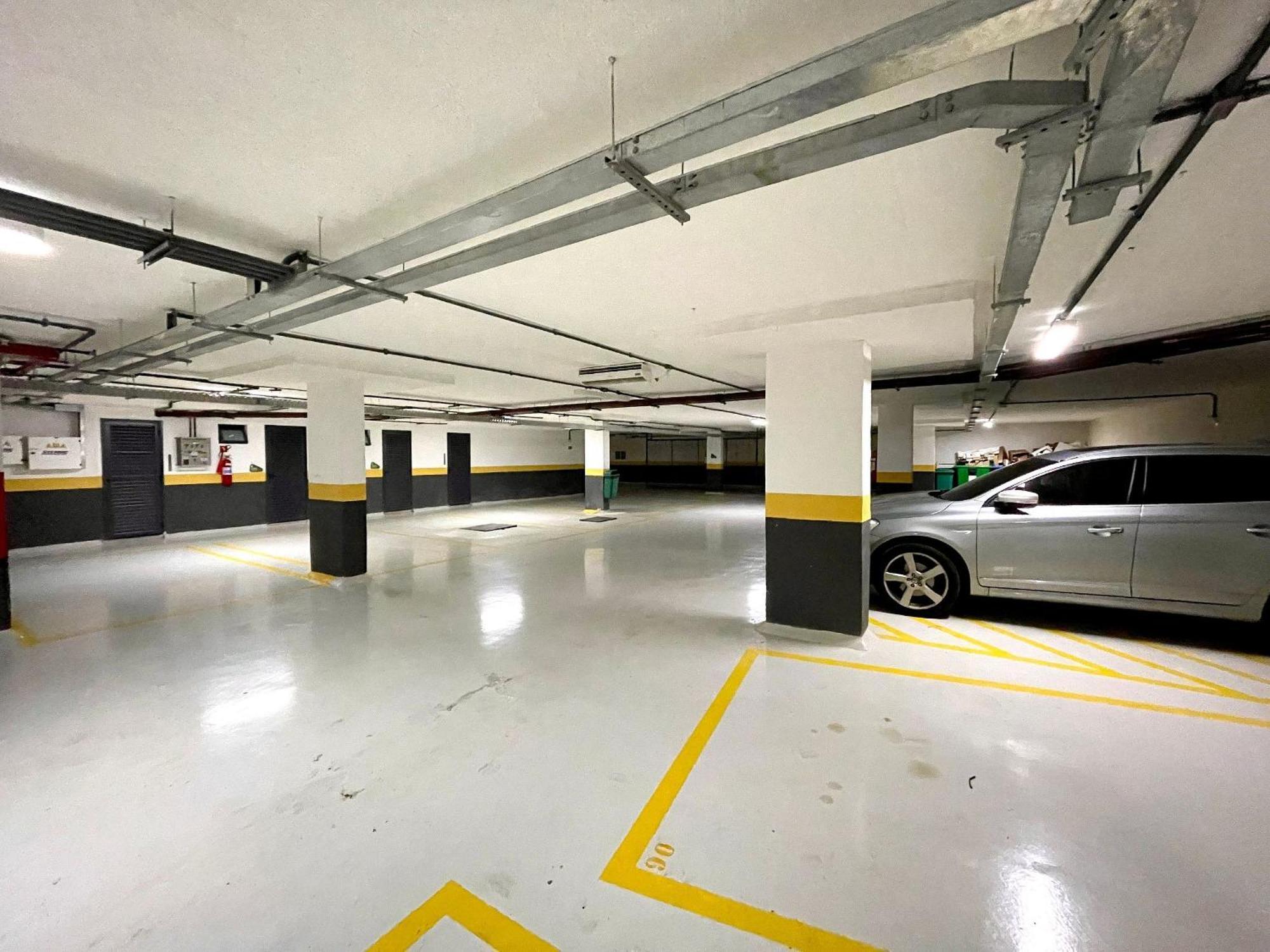 Apartamento Leblon - Moderno Com Piscina E Academia.