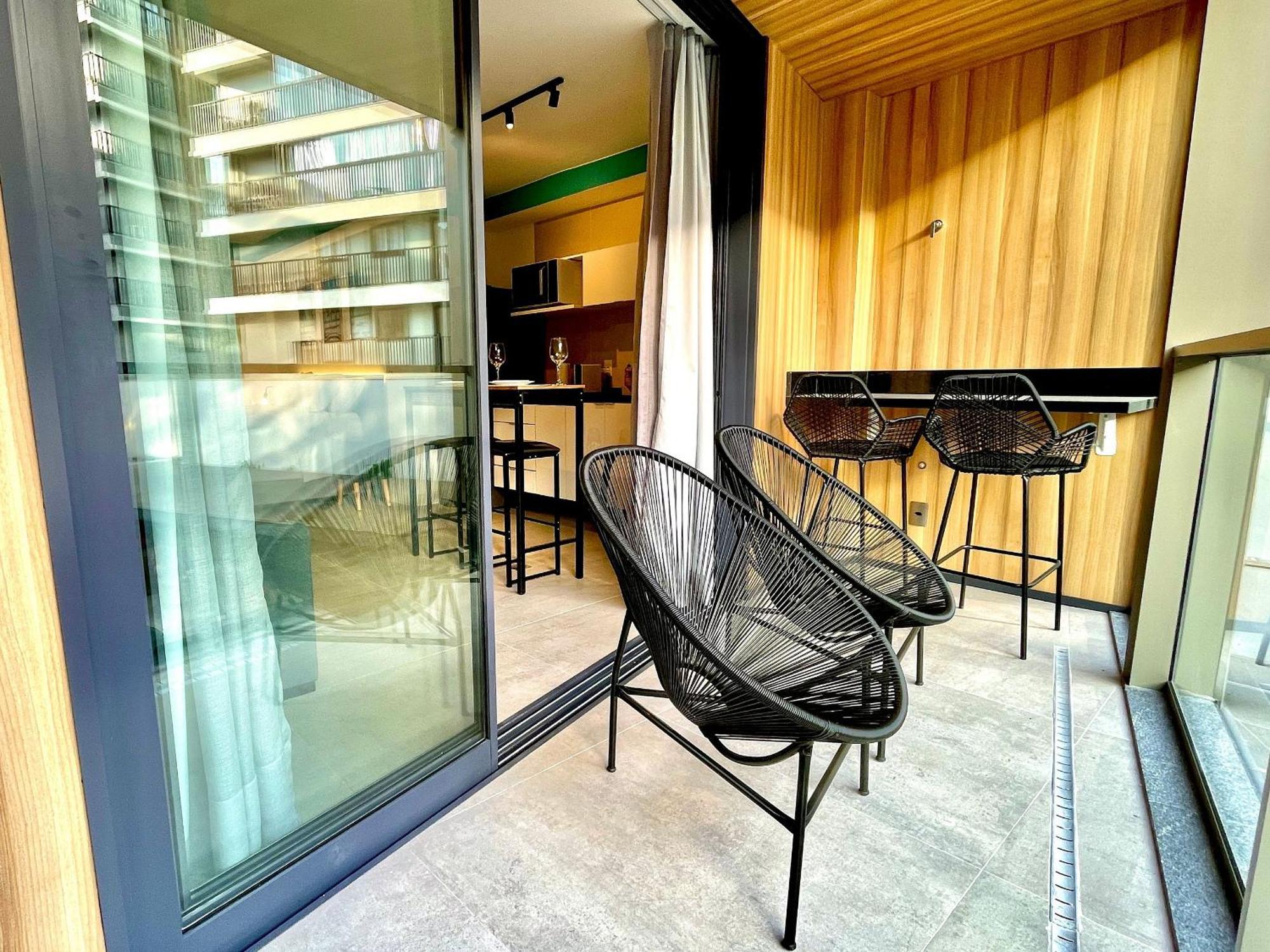 Apartamento Leblon - Moderno Com Piscina E Academia. Rio de Janeiro