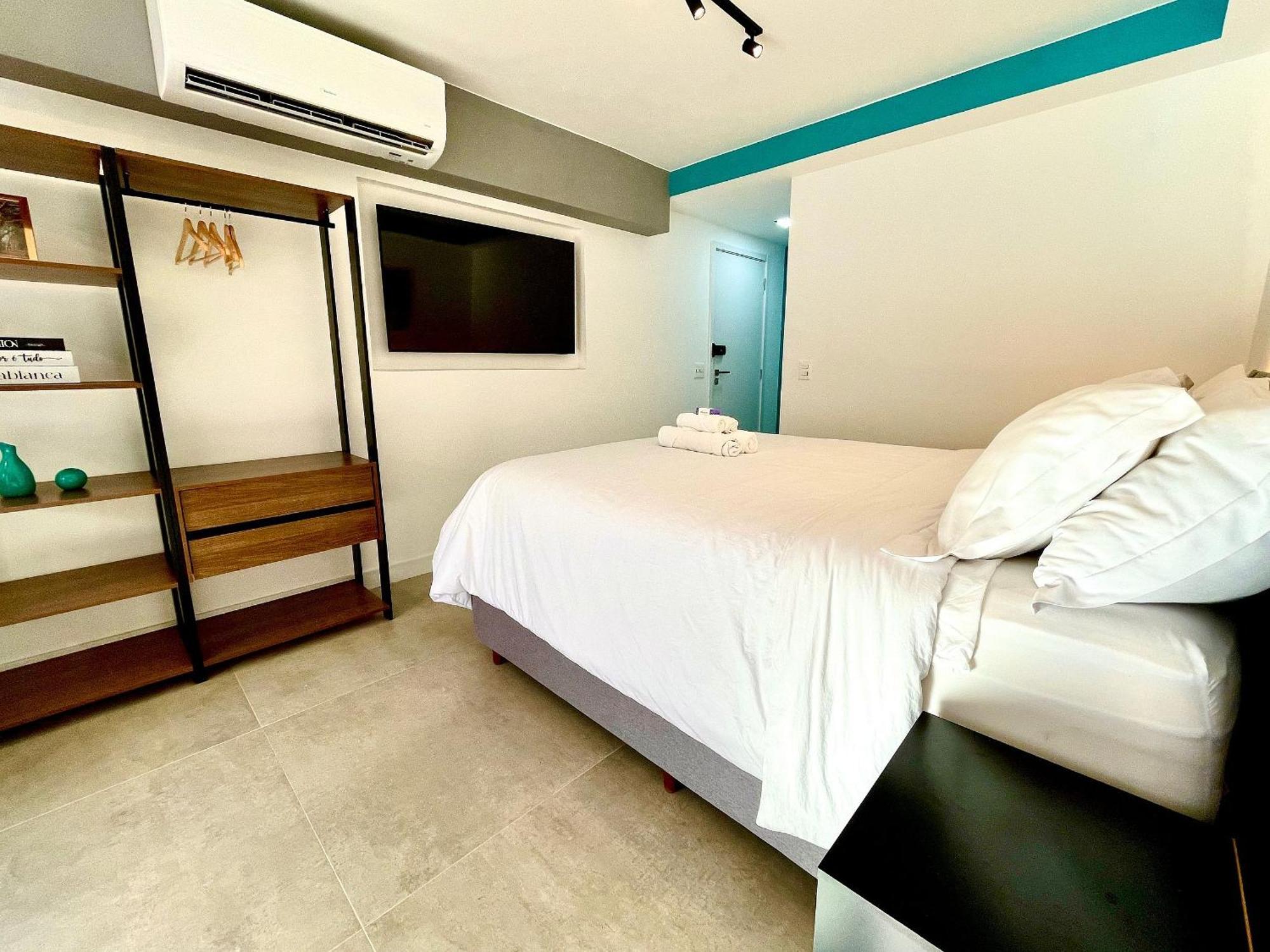 Leblon - Moderno Com Piscina E Academia. Apartamento *